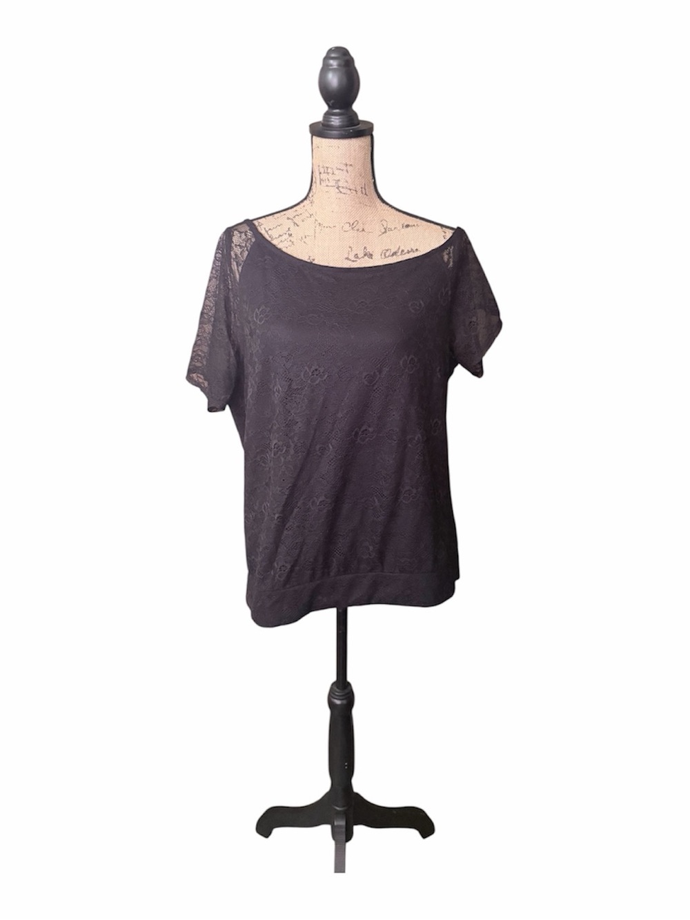 torrid Black Floral Lace Short Sleeve Off Shoulder Top
